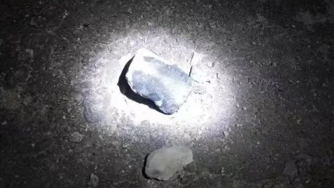 凤凰早报|中方痛批英国包庇行为；浙江火流星残留物曝光