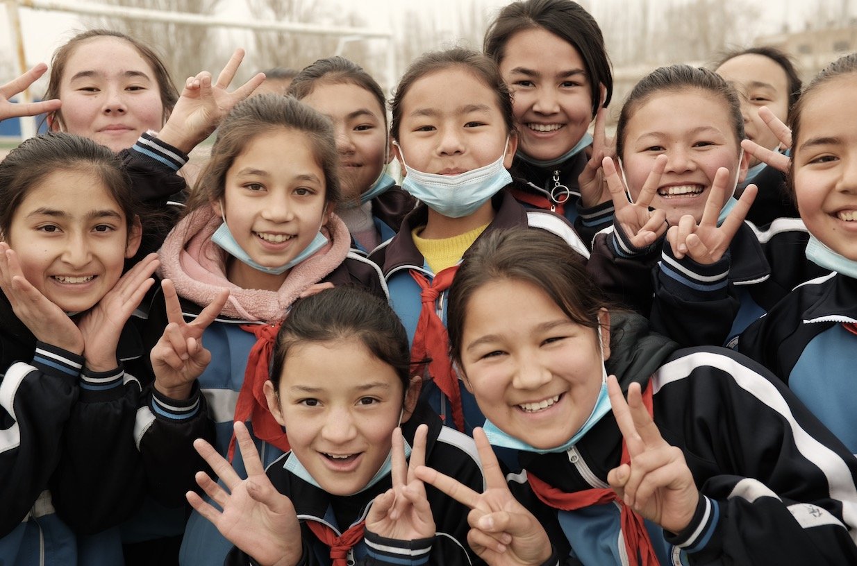 2022年3月，新疆图木舒克市四十四团小学学生。