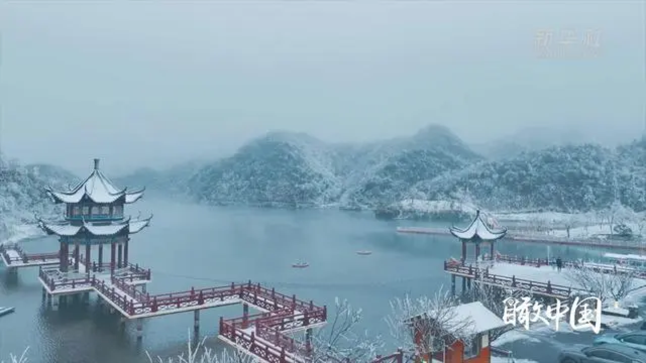 △阳明山的雾凇雪景 图源：新华社