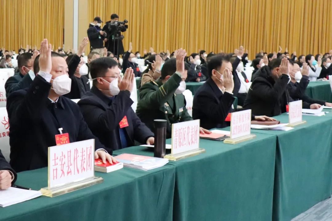 大会现场 罗昊 摄