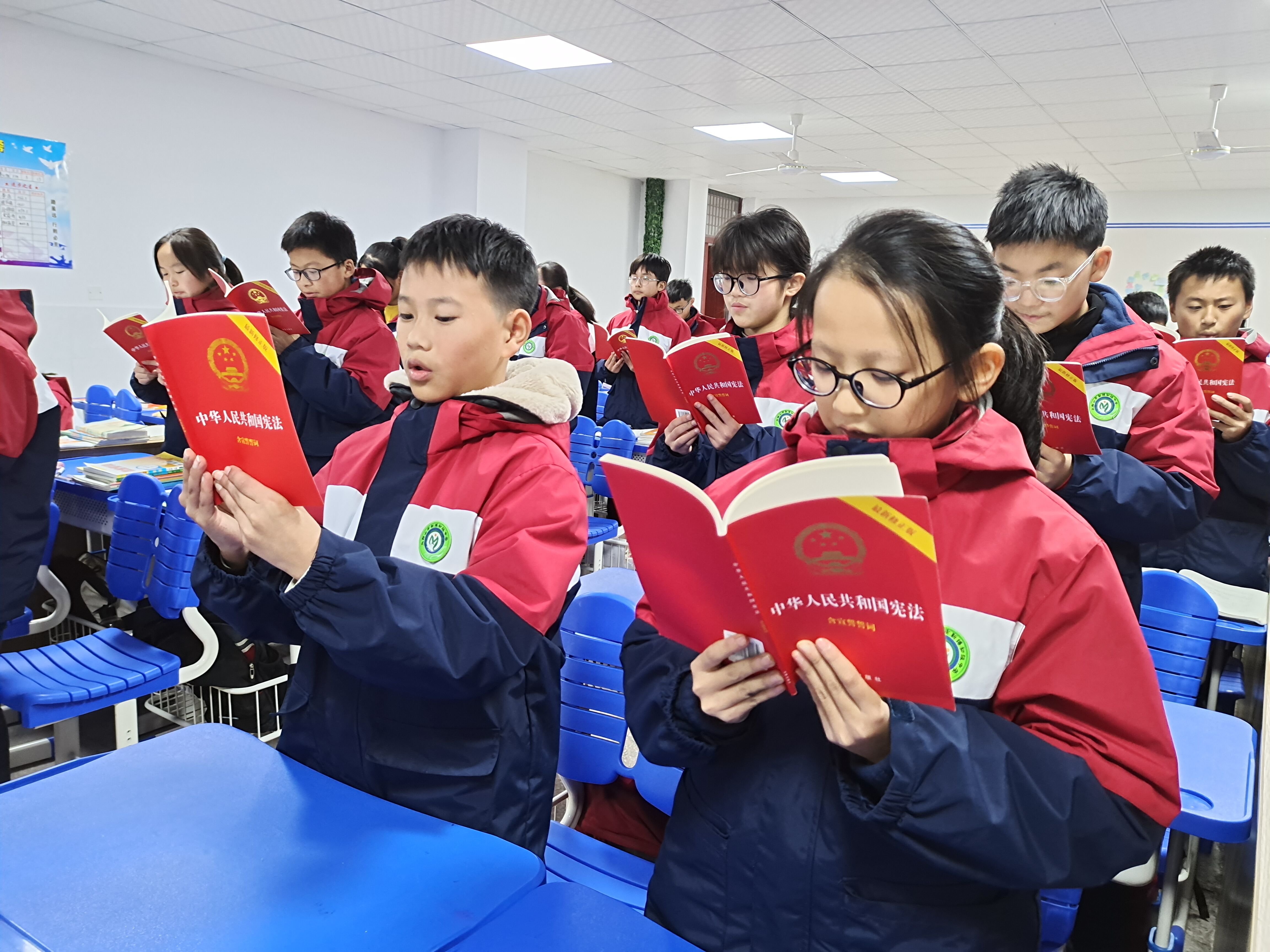 马鞍山市博望区:宪法知识普及进校园