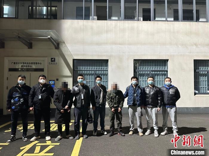 浙江警方破获一起跨省盗掘古墓葬案追回部分珍贵文物