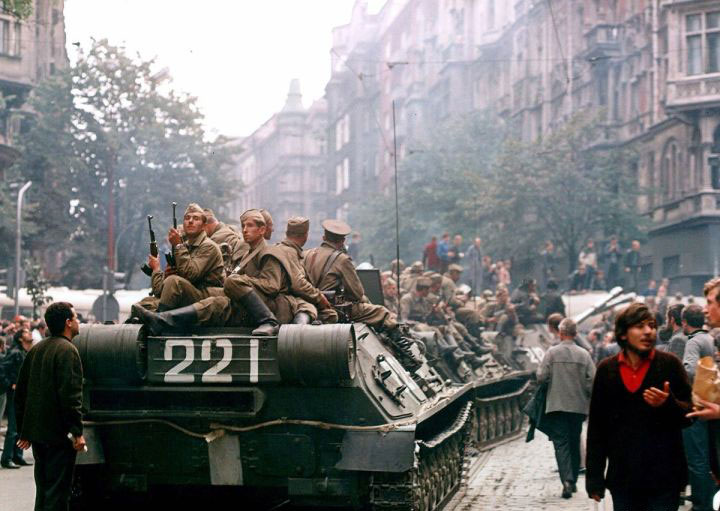 唐驳虎:开战300天俄军为何难取胜?细节都在这一篇