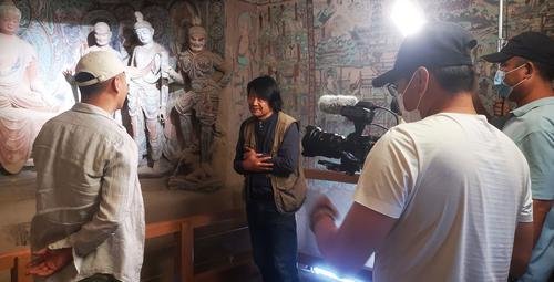 binary_middle (4).jpg