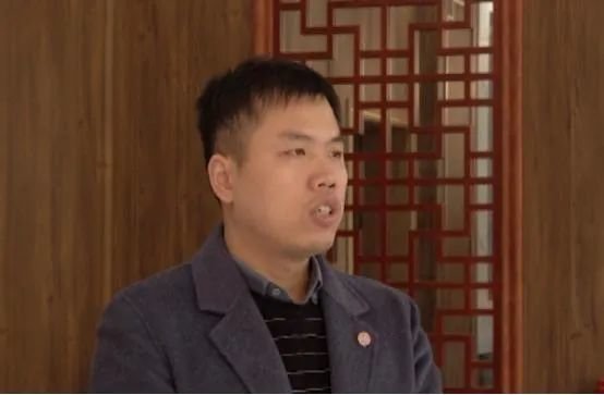 奥迪新车被喷二遍漆 吉安华宏名奥公司被指欺诈