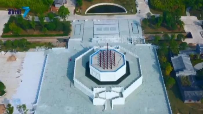 电视专题片《“赶考”路上》视频截图