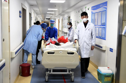 南大二附院呼吸与危重症医学科：“疫”路坚守，全力奋战