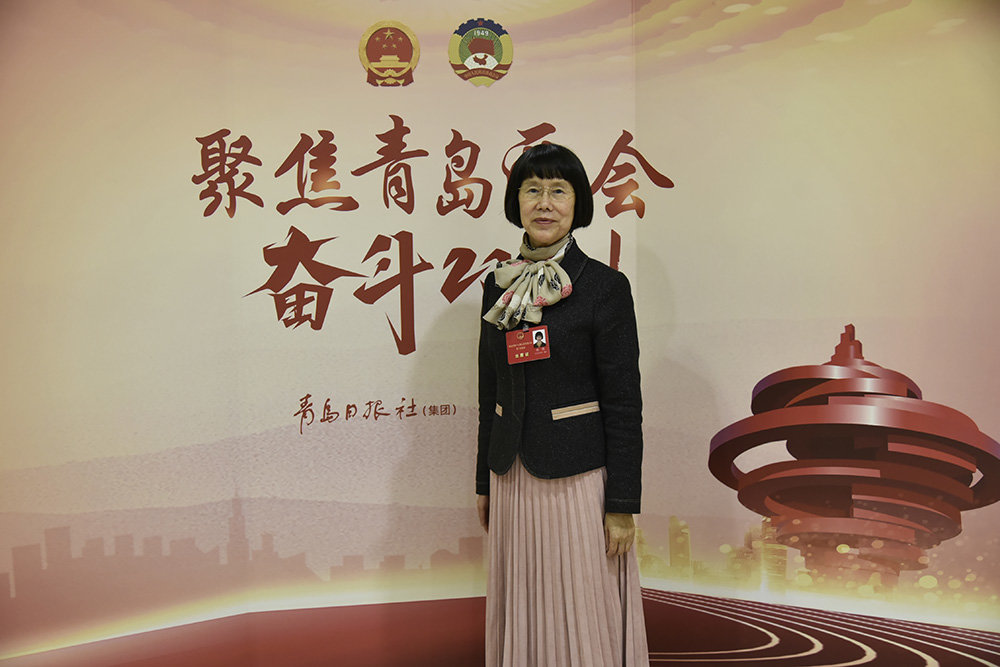 青岛市人大代表孙瑛：在教育信息化建设方面给予平度资金支持