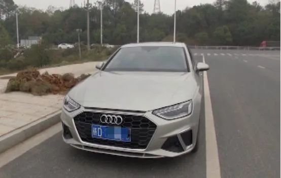 奥迪新车被喷二遍漆 吉安华宏名奥公司被指欺诈