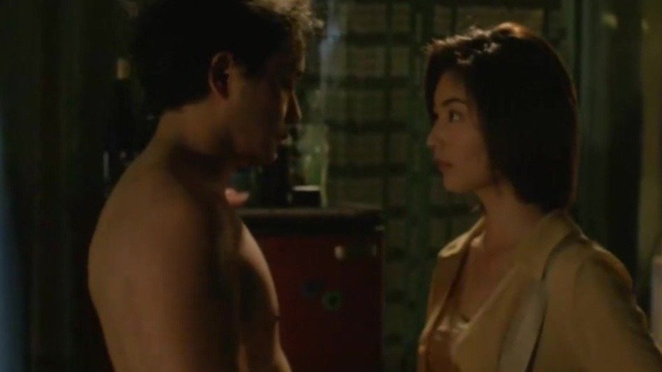 A heart-stirring love movie, Leslie Cheung and the queen of Japanese dramas, which makes people blush and heartbeat.