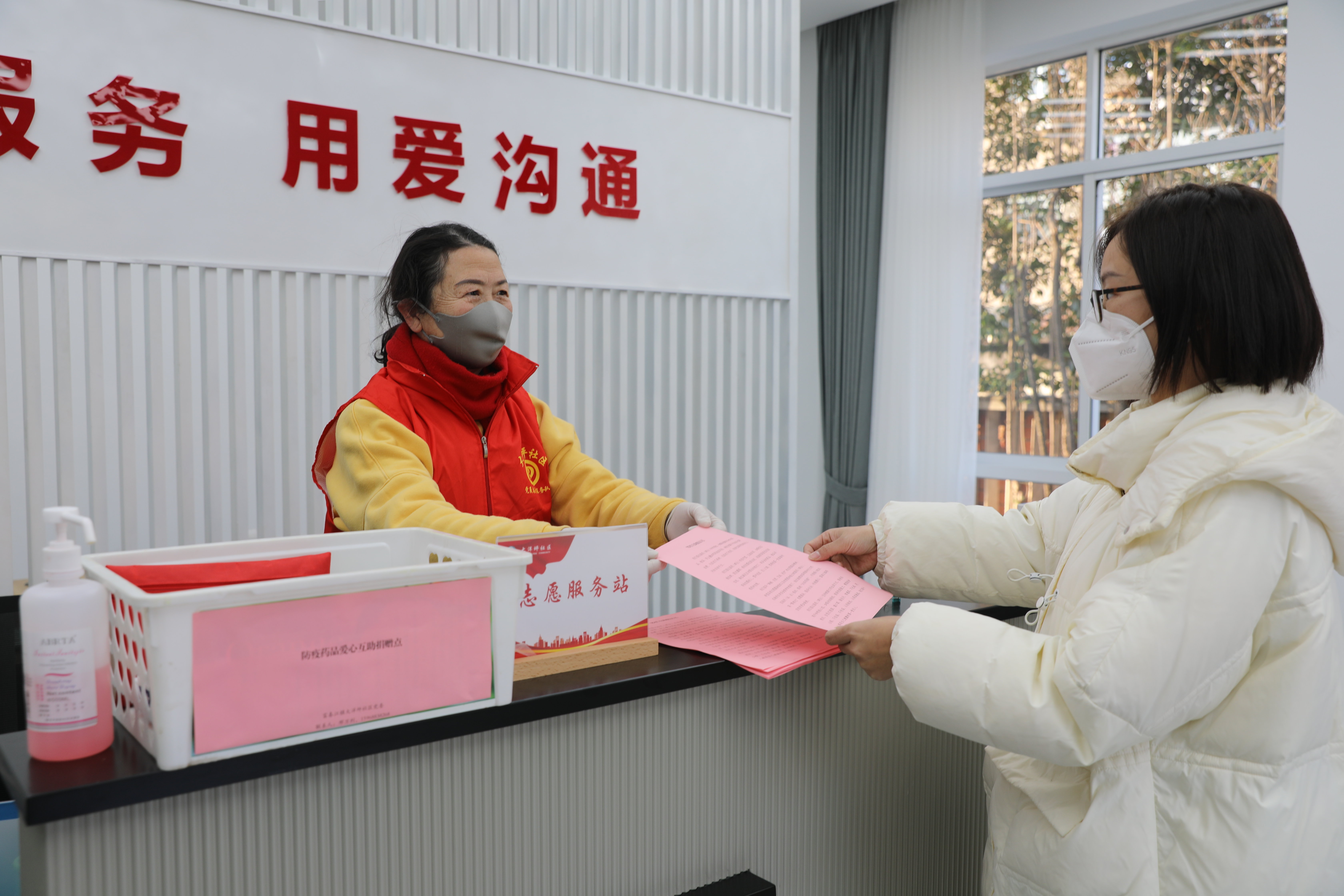 送医送药 代买代购 关爱照料 浙江桐庐富春江镇专项服务暖人心