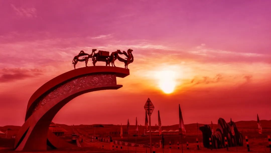 武威民勤:新年的第一缕阳光真美凤凰网甘肃_凤凰网