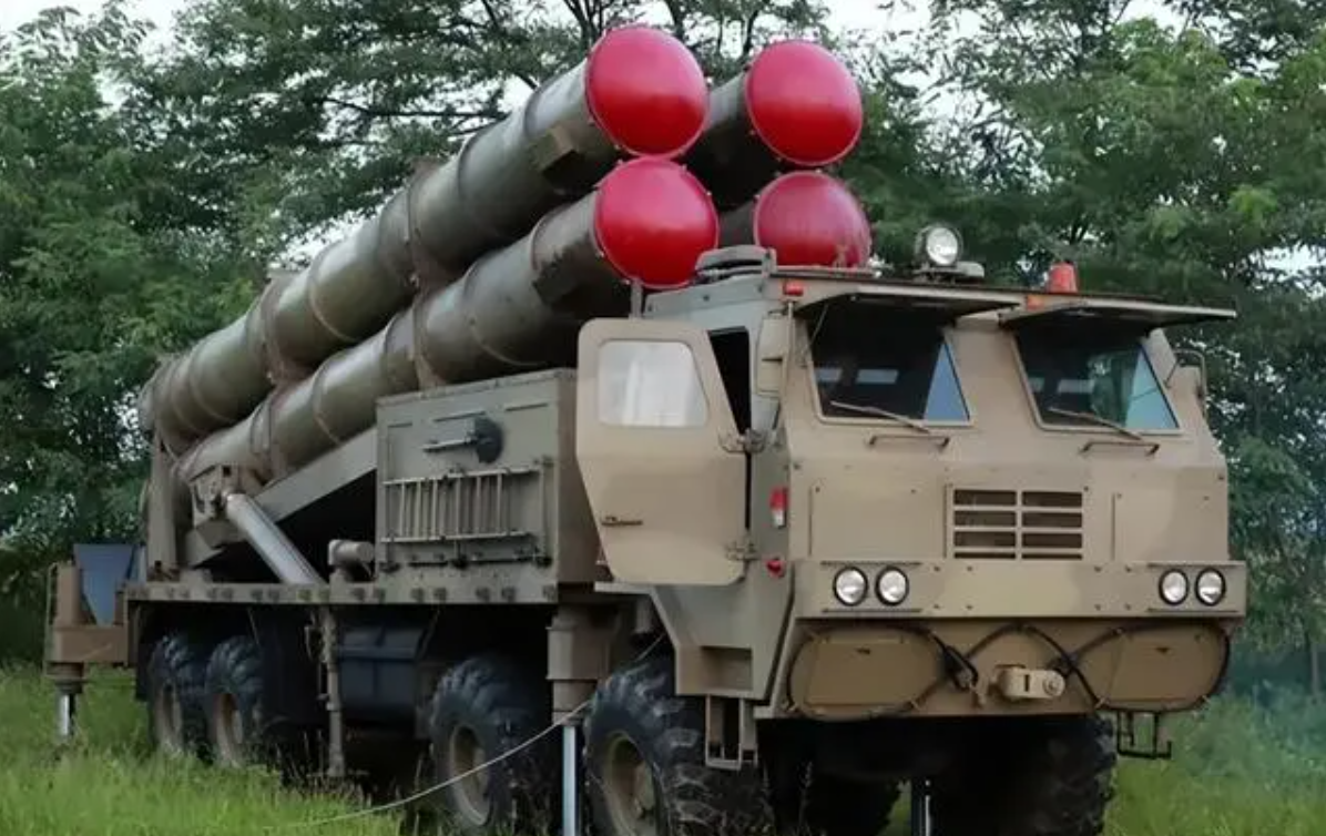 朝鲜宣布发射“超大口径”火箭炮 最大射程200千米