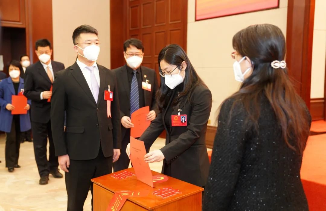 青岛市李沧区第七届人民代表大会第二次会议胜利闭幕凤凰网青岛_凤凰网