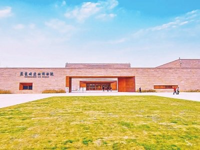 盘龙城遗址博物院获评2022年“全国最具创新力博物馆”，盘龙城遗址、郭元咀遗址分别获评2021年湖北六大考古新发现、特别奖。全国首个“海峡两岸考古教学交流基地”湖北考古博物馆正式开馆。