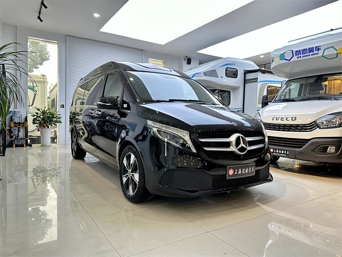 高顶奔驰v260商务车迎新年钜惠报价