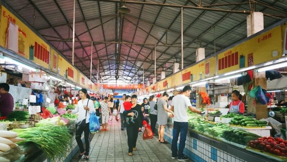 被忽略的“附近”,在中国城镇的万千小店里努力生长_凤凰网
