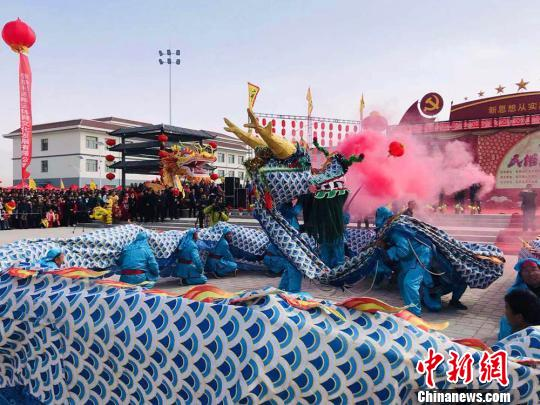 省级非物质文化遗产山丹耍龙资料图