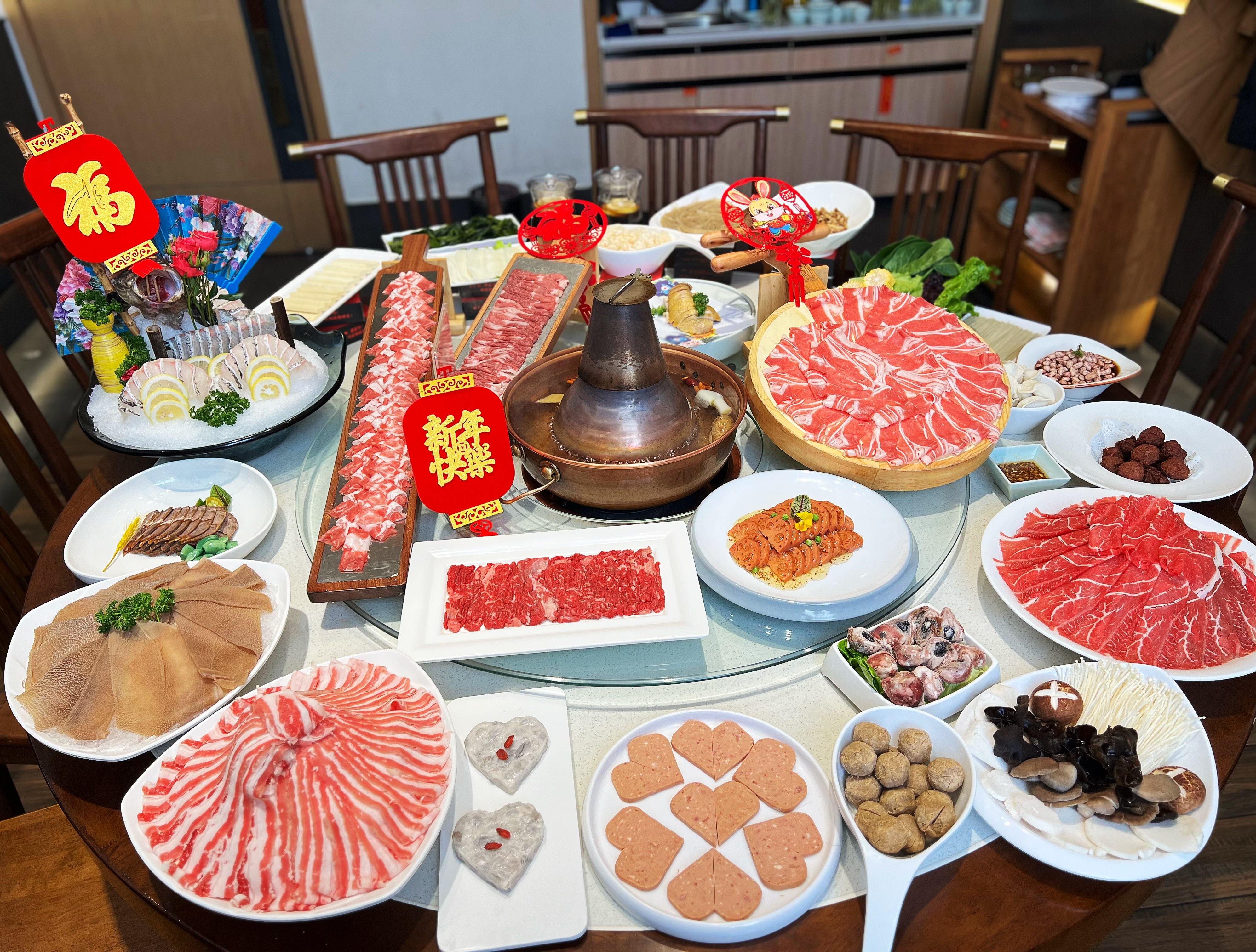 小丫涮创始人李小丫：干餐饮没有捷径 复苏市场靠的是人心