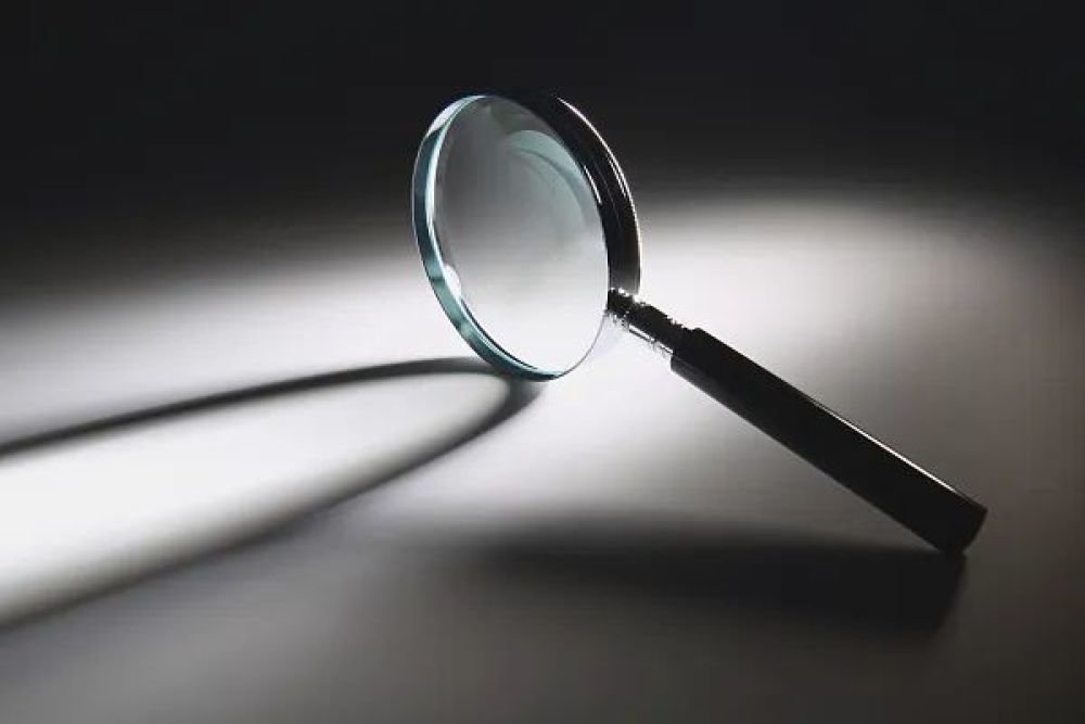 央媒评成都副区长违反生活纪律被处理:官员私生活不全是“私事”