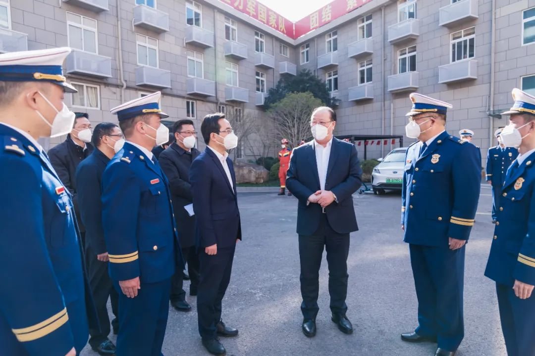 省委常委,市委书记彭佳学慰问江北区消防救援大队凤凰网宁波_凤凰网