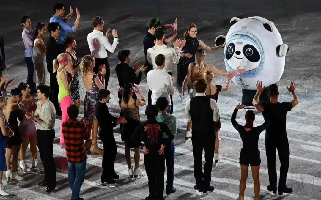 火了一年后,谁还在关注冰墩墩