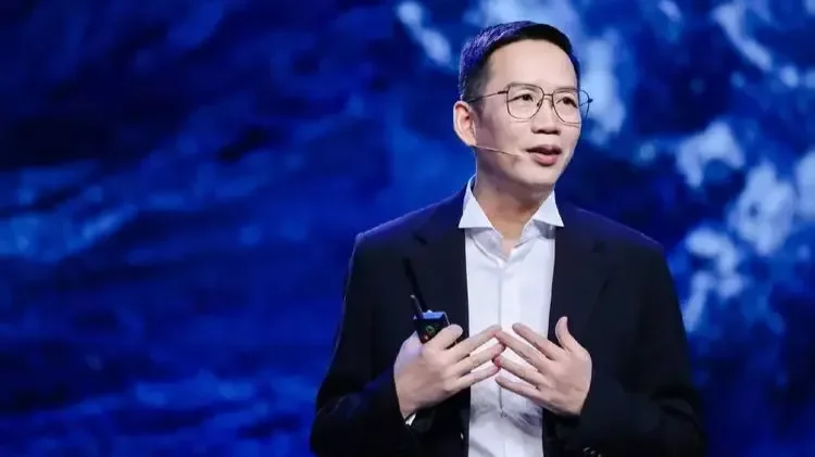 作家吴晓波：相比中产阶级，中国仍有10亿以上家庭的孩子没有选择的权利