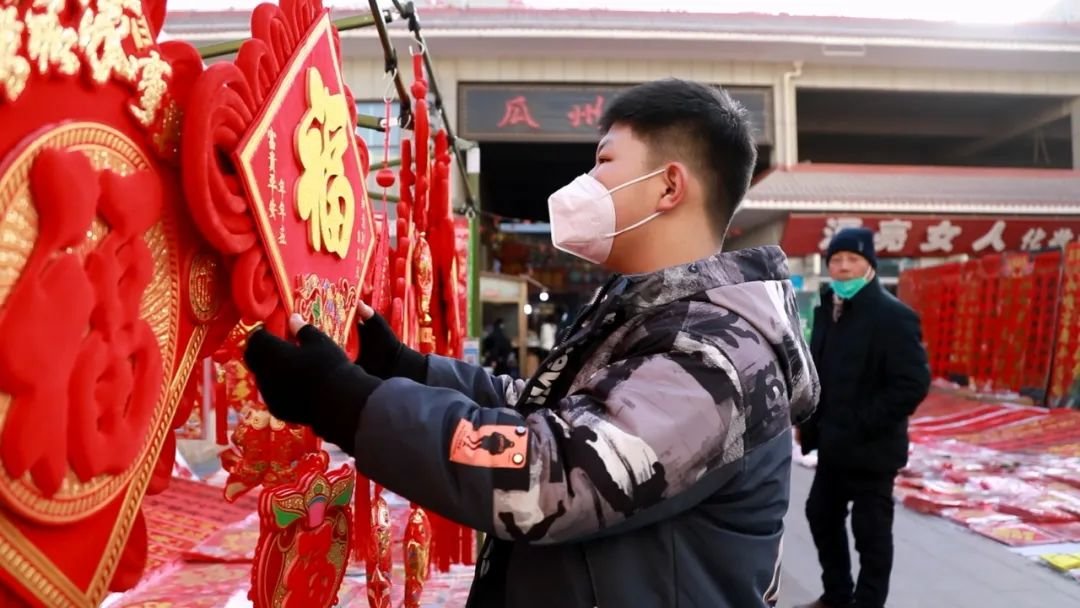 走，带你看看瓜州年货市场谁抢占“C位”