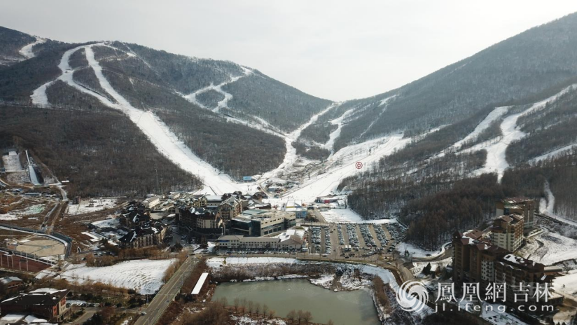 亚洲单体规模最大滑雪度假区——北大湖滑雪度假区。凤凰网吉林 梁琪佳 摄