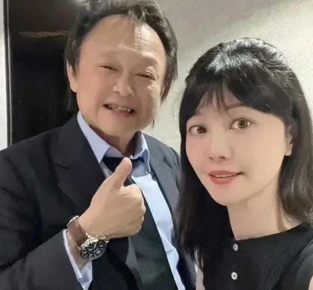 凤凰早报|企业家举报县委书记;俄军与雇佣兵争功劳