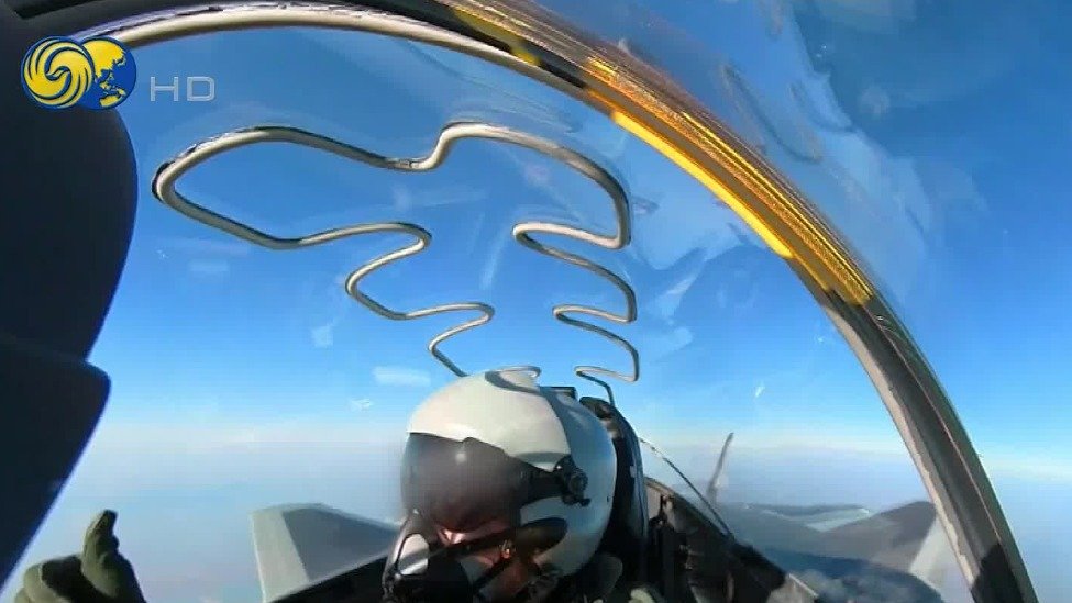 歼-20在东海防空识别区驱离2架外国战机