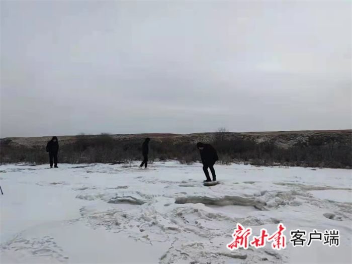 祁连山下“守水人”：有人坚守22年 每次巡河需8小时