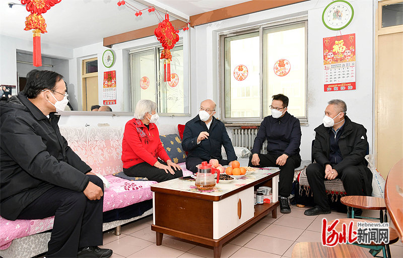 王正谱来到张家口市走访慰问1.jpg