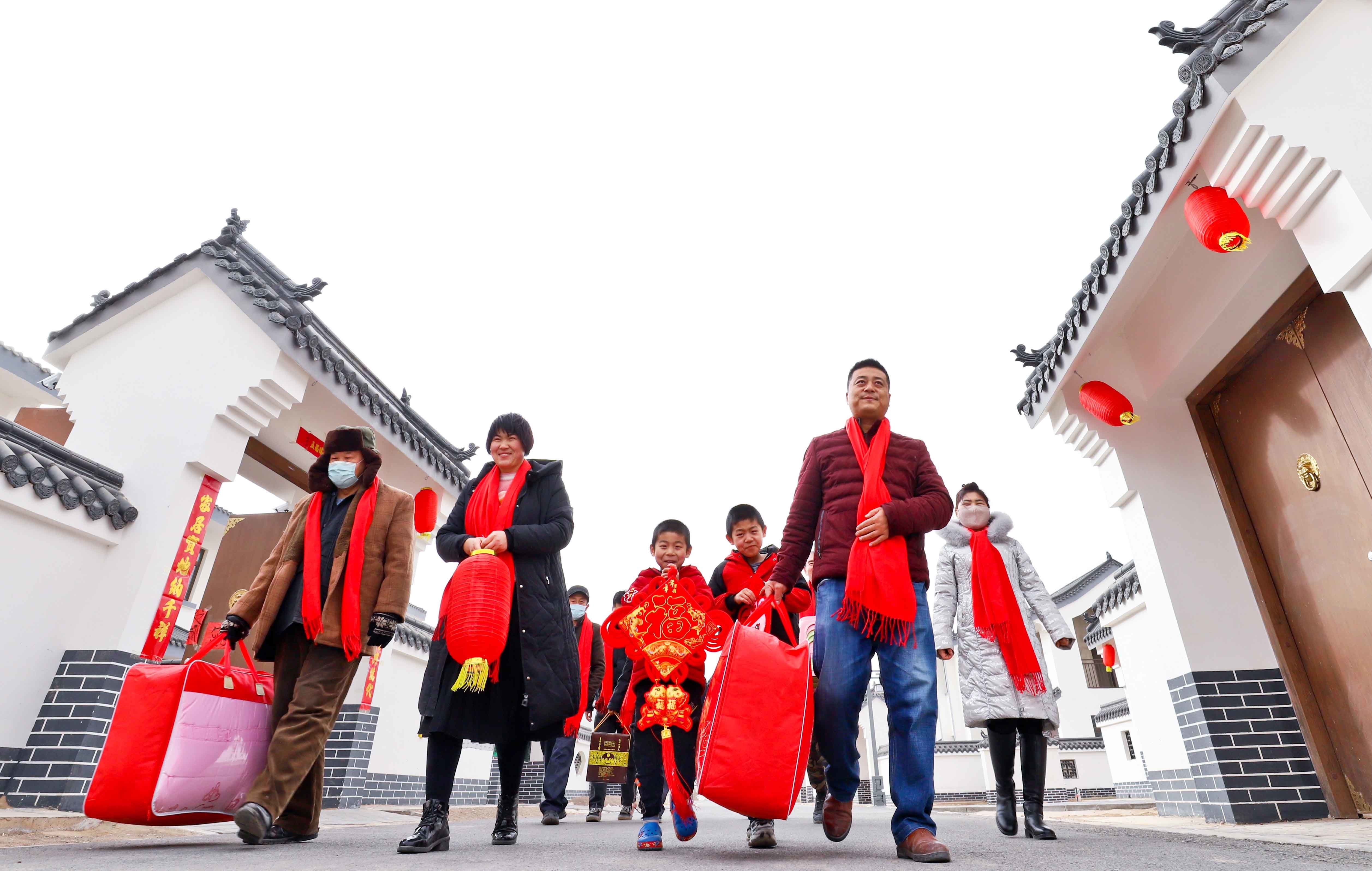 搬新家过大年 春节仪式感拿捏了__凤凰网