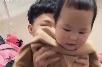 黄子韬的模仿者黄子诚竟患肠胃癌 00后22岁并且还有一个孩子