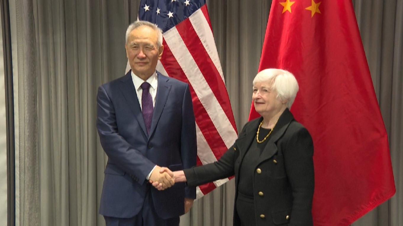 中国国务院副总理刘鹤与美国财政部部长耶伦举行会谈
