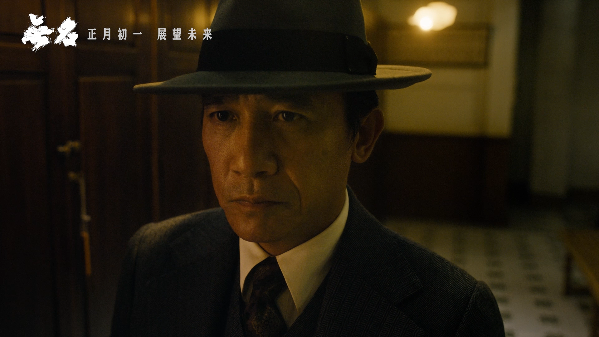 人物就像“冰山”