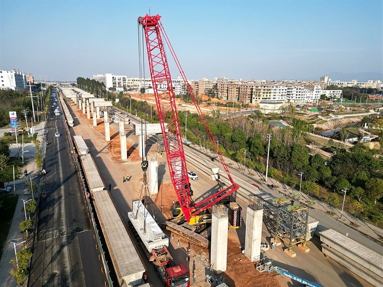 赣南大道快速路春节不停工（图）