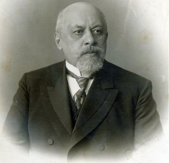 ▎米哈伊尔·阿基莫夫(1847-1914),实际上比杜尔诺沃小
