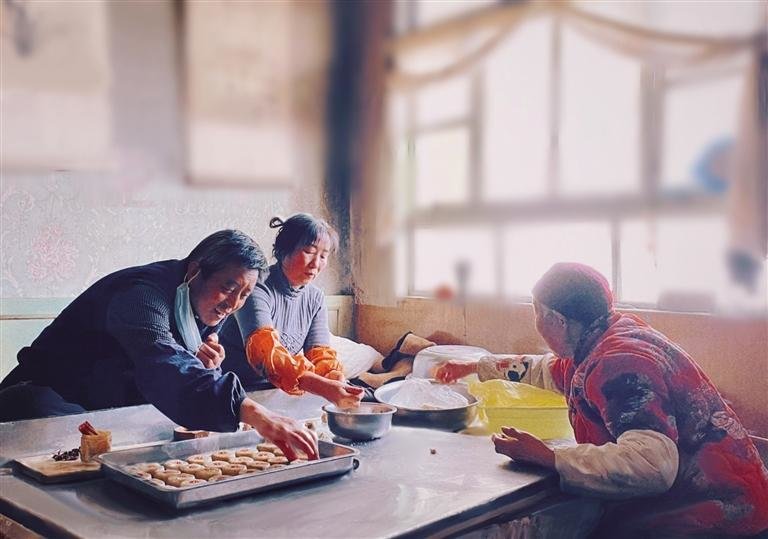 什么是团圆年？这些“人间碎片”记录温暖