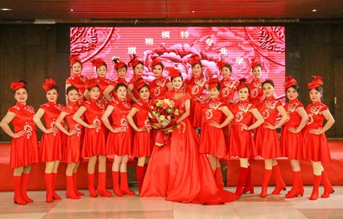 “冻龄”女神宋任，源于旗袍与灵性共万千风情