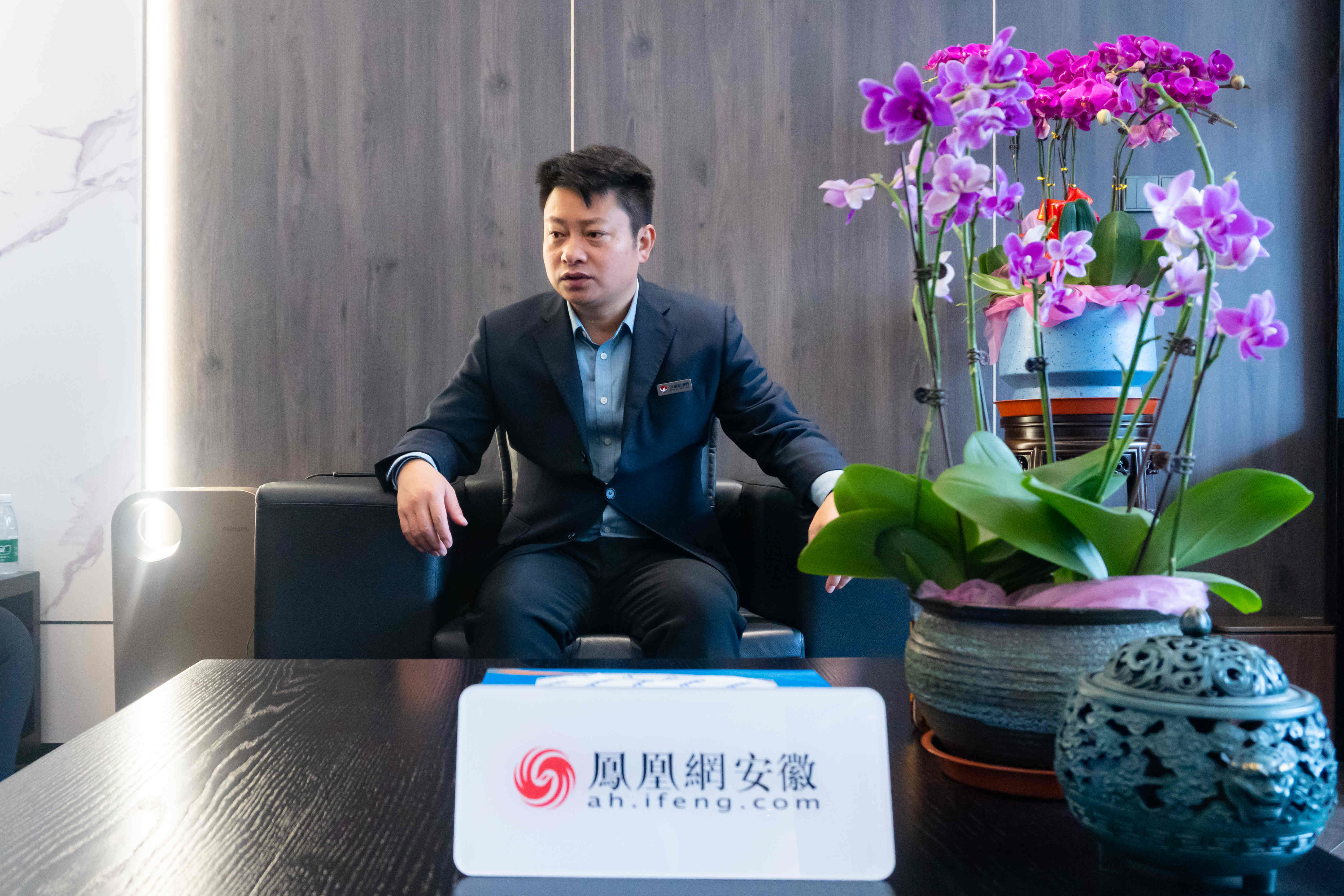 了不起的创业兵丨殷杰：千磨万击还坚劲，任尔东西南北风