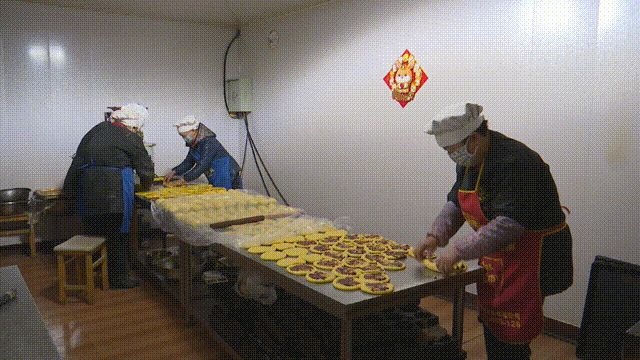 1 00_00_00-00_00_30.gif