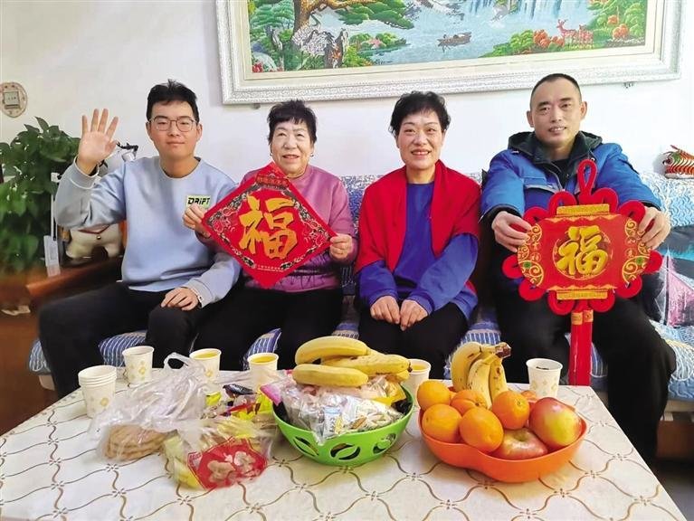 什么是团圆年？这些“人间碎片”记录温暖