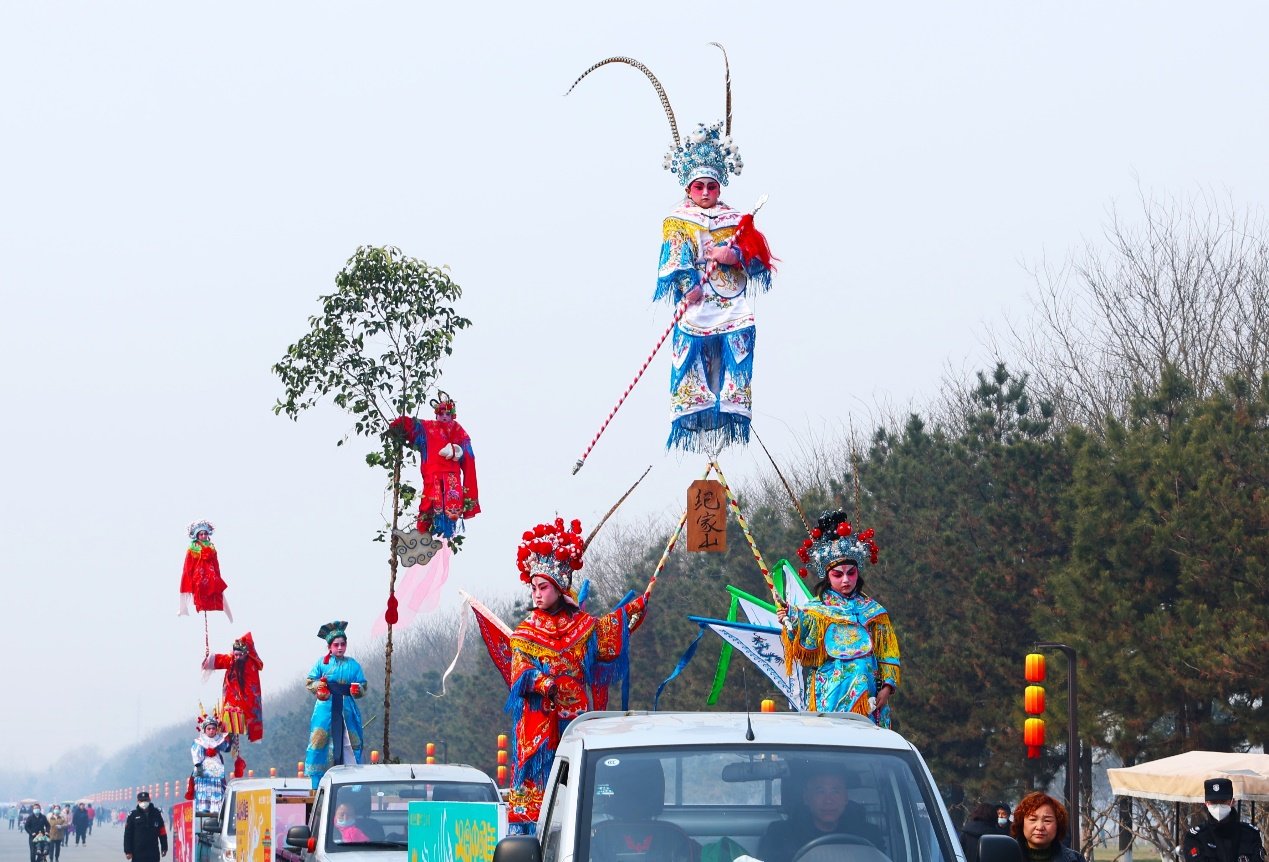 冯村社火芯子表演