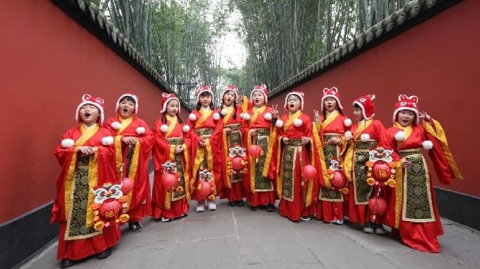 正月初一 到武侯祠游喜神方|网络中国节·春节_凤凰网