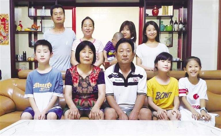 什么是团圆年？这些“人间碎片”记录温暖