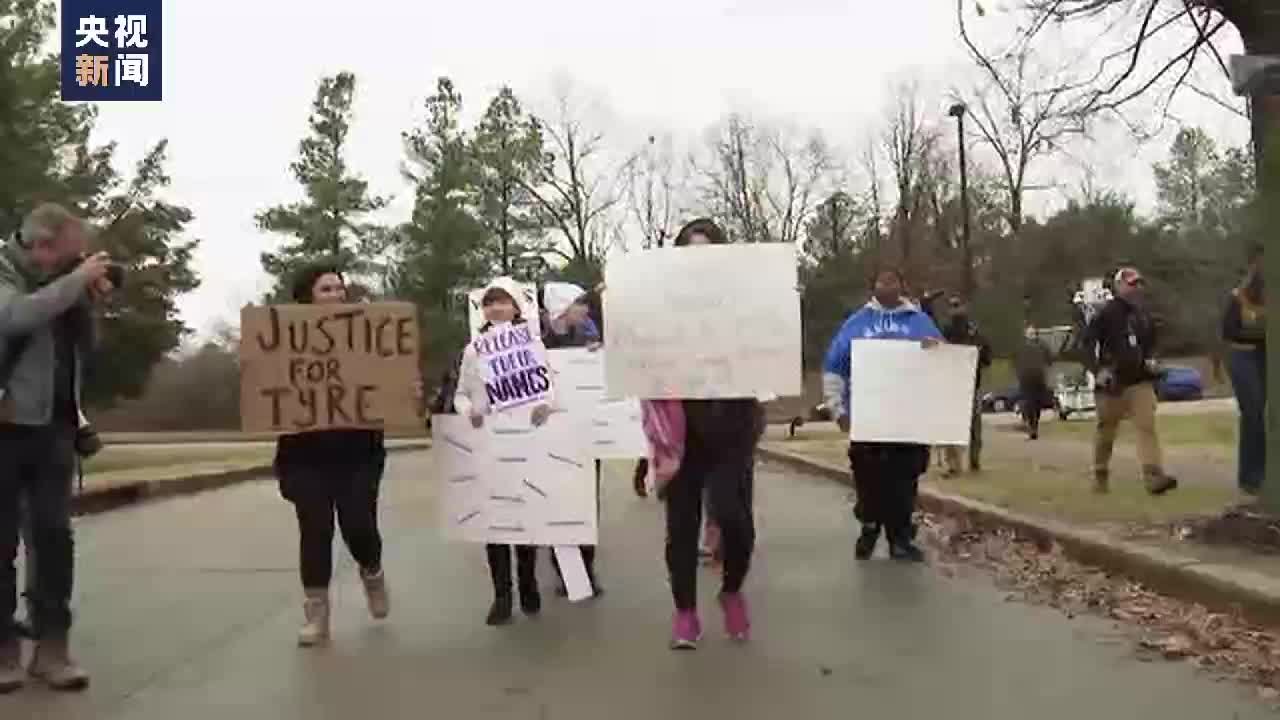 美国多地抗议持续，谴责警察暴力执法
