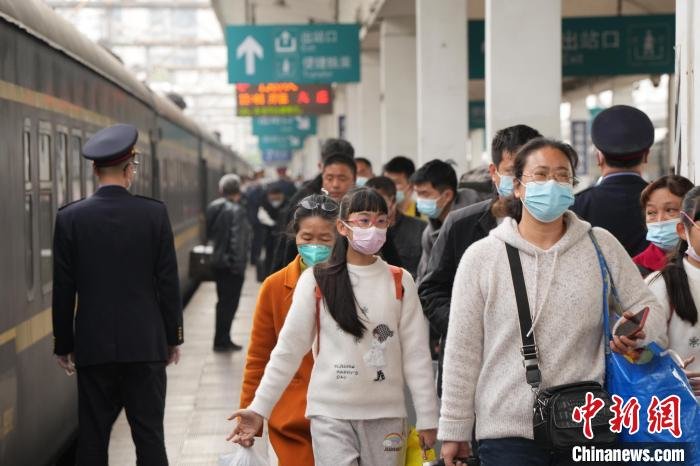 变“用工荒”为“开工潮” 铁路部门力促节后复工返岗凤凰网湖北_凤凰网