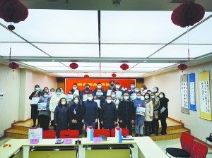 南昌各地举办返乡学子招聘会 让求职者在家门口上班